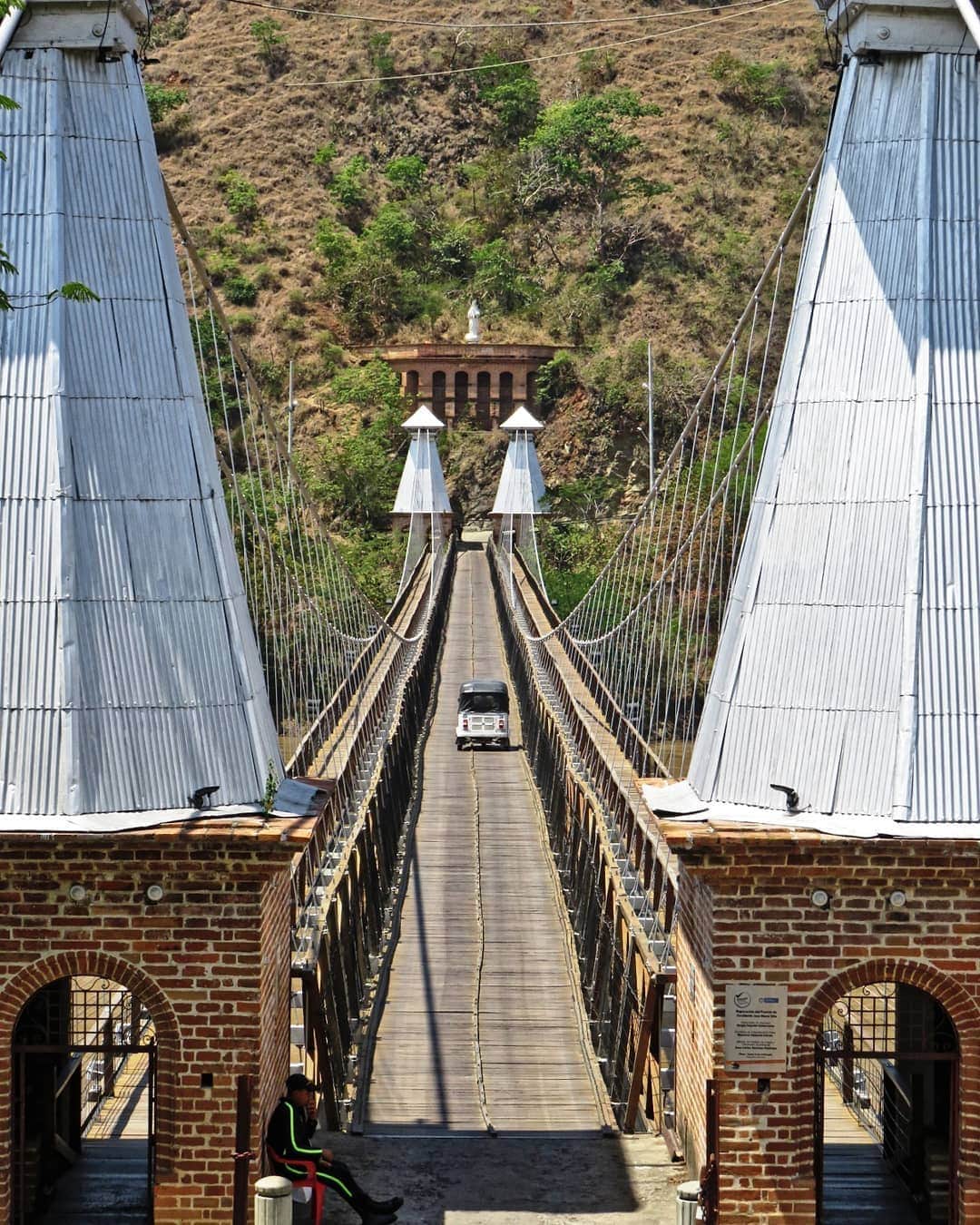 Puente de Occidente