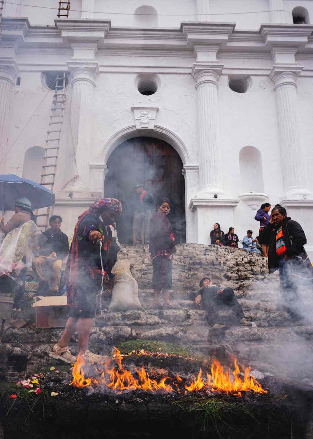 Ritual Maya en Chichicastenango