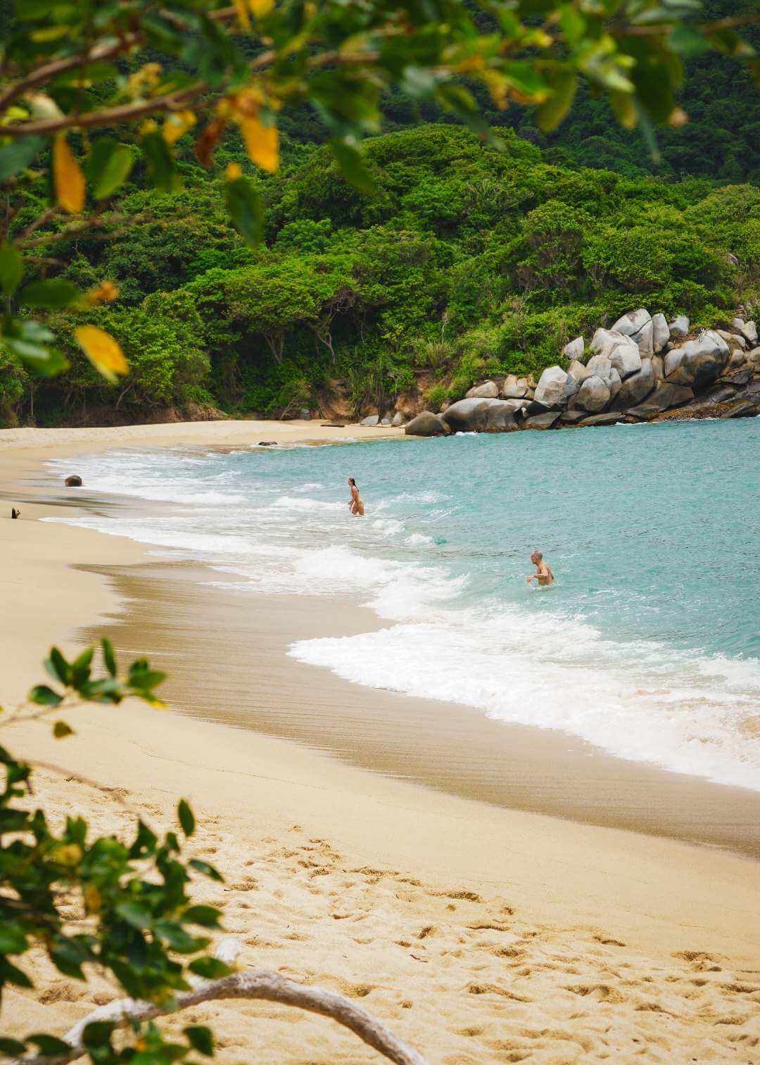 Playa nudista en Santa Marta