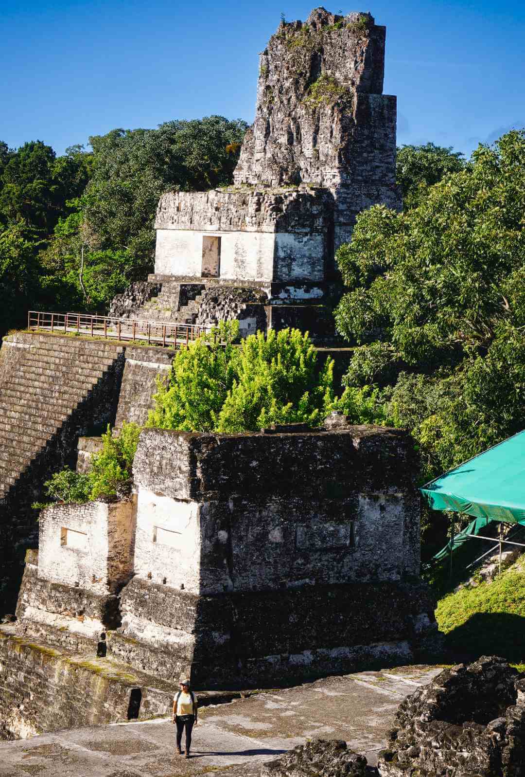 Zona arqueológica maya en el departamento del Petén