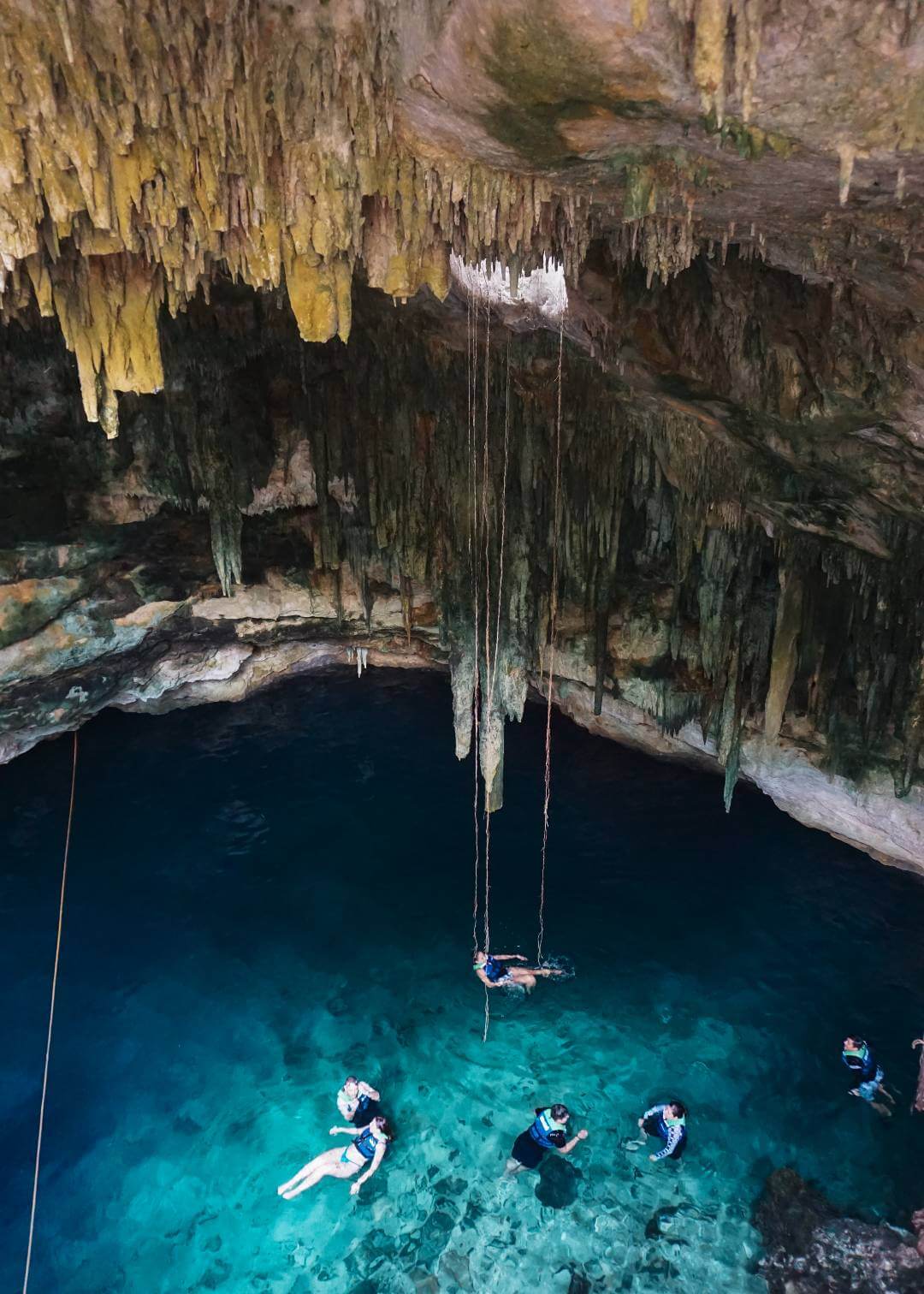 Cenote subterráneo