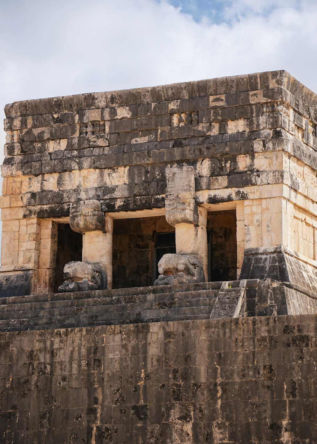 Templo en sitio arqueológico de Chichén Itzá