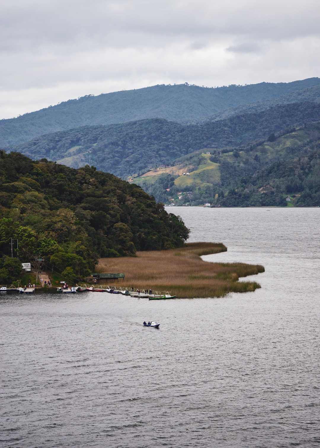 Santuario Flora y Fauna Isla Corota