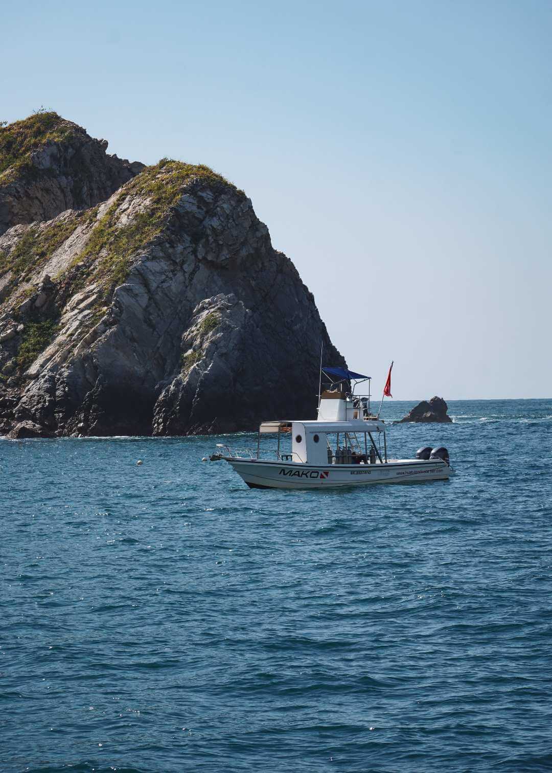 Paseo en barco por las bahías de Huatulco