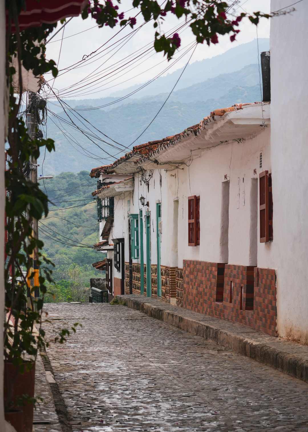 Distancia entre Medellín y Santa Fe de Antioquia