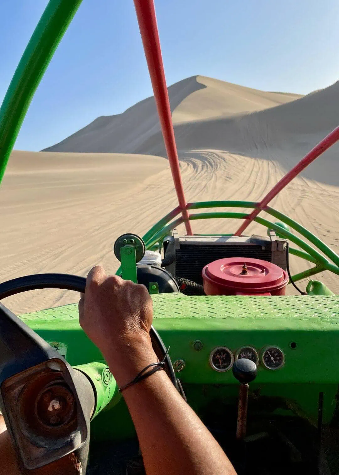 Buggi en el desierto de Ica