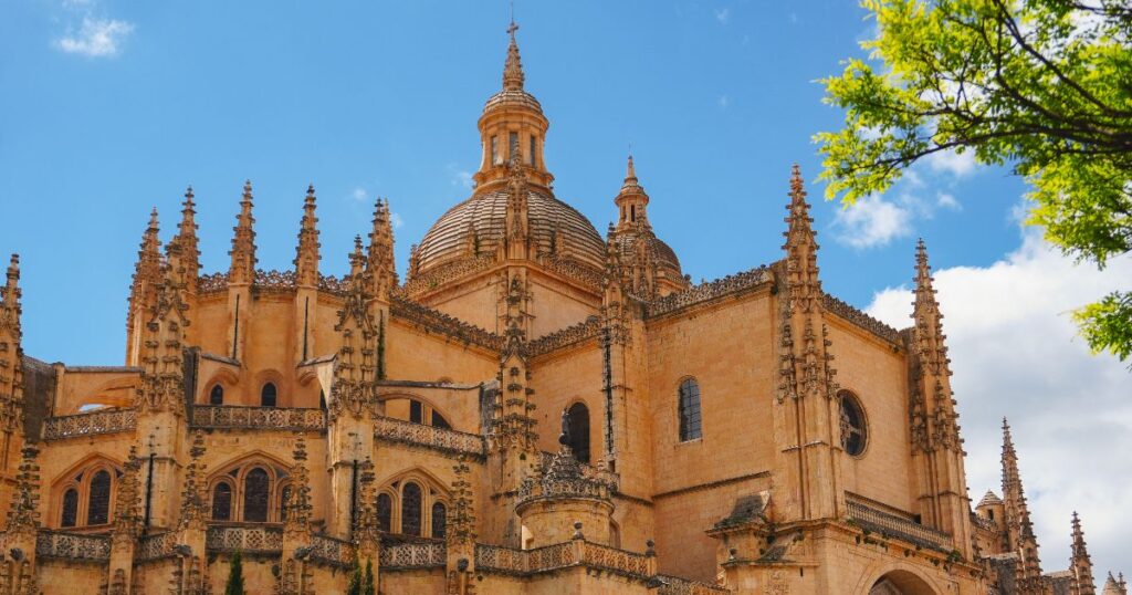 Toledo Segovia desde Madrid