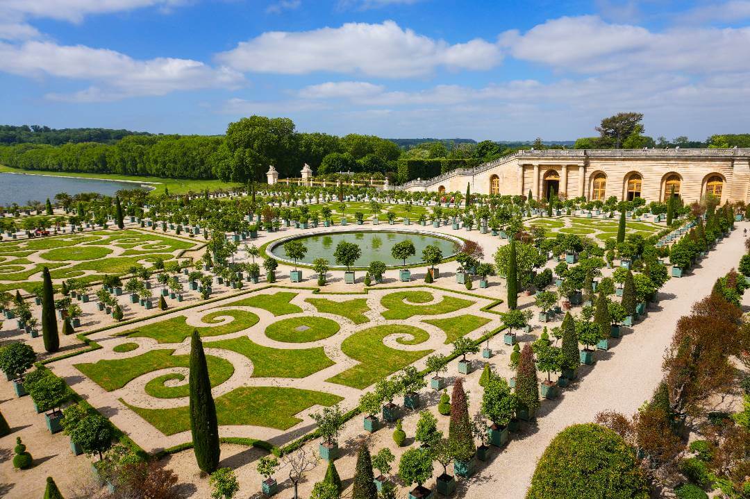 Parterre del Naranjal de los jardines de Versalles