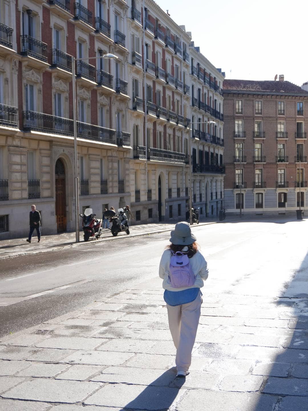 Caminando por las calles de Madrid